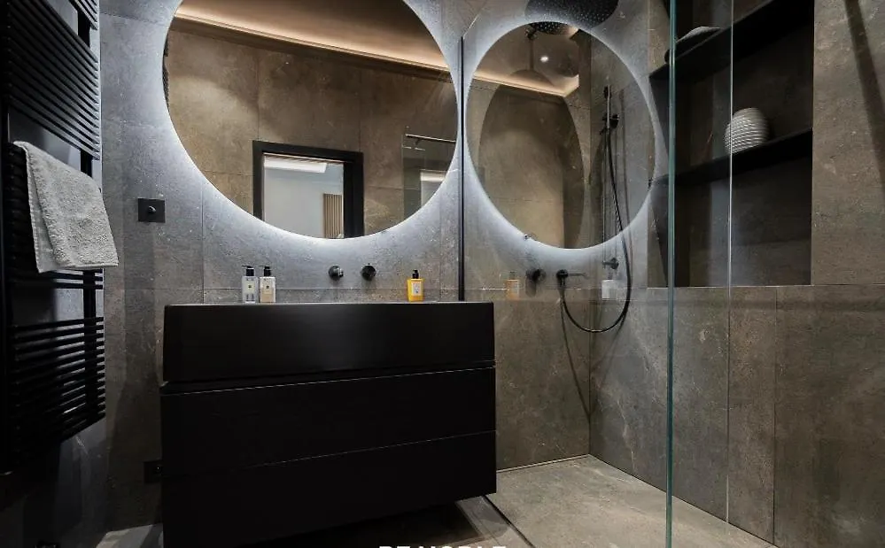 Old Town Luxury 3Bd Apartment Prag